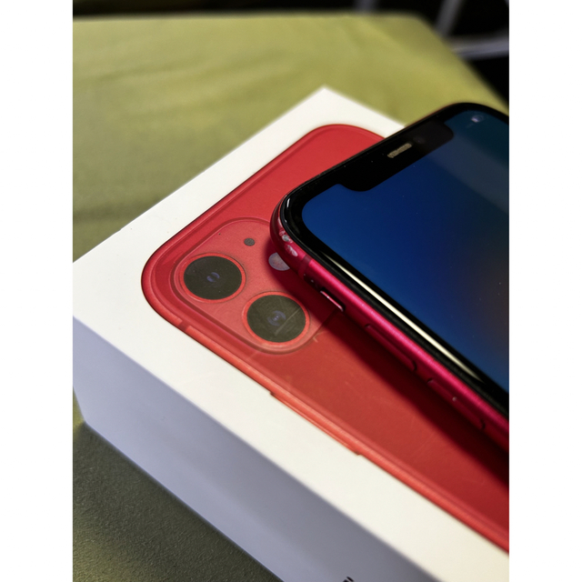 iPhone 11 レッド　128GB 2