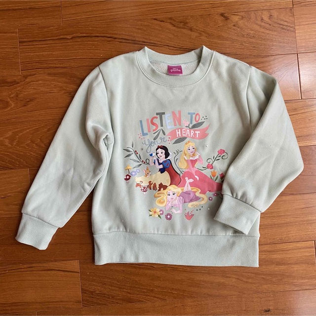 ディズニープリンセス　ミントグリーントレーナー　120 キッズ/ベビー/マタニティのキッズ服女の子用(90cm~)(Tシャツ/カットソー)の商品写真