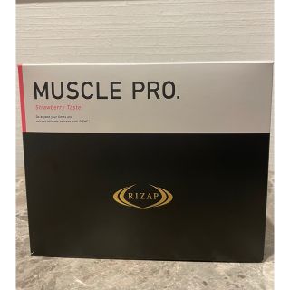 ライザップ(RIZAP)の【福々☆様専用】ライザッププロテイン MUSCLE RIZAP ストロベリー味(プロテイン)