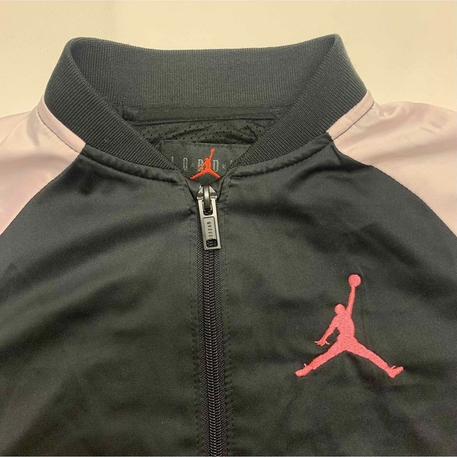 NIKE(ナイキ)のAIR JORDAN スカジャン キッズ/ベビー/マタニティのキッズ服女の子用(90cm~)(ジャケット/上着)の商品写真