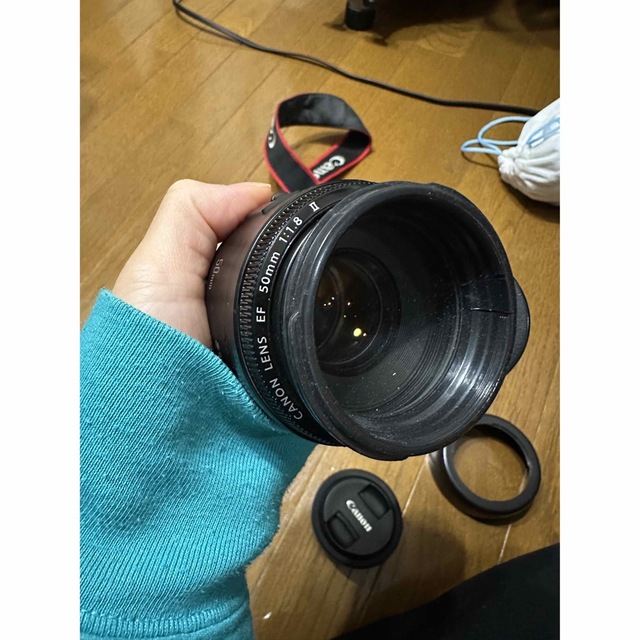 Canon 80D ボディ 50mm単焦点と24mm広角単焦点 スマホ/家電/カメラのカメラ(デジタル一眼)の商品写真