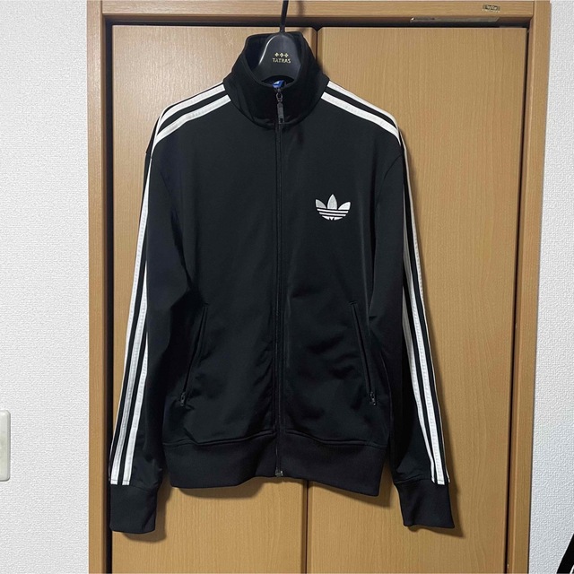 adidas(アディダス)のアディダス　オリジナル　　トラックジャケット　ジャージ メンズのトップス(ジャージ)の商品写真