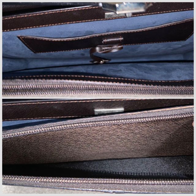 dunhill ダンヒル ビジネスバッグ レザー ブラック A4収納可 カギ付