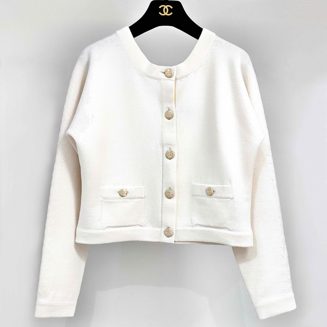 雑誌で紹介された CHANEL シャネル - CHANEL 22SS カシミヤ セーター