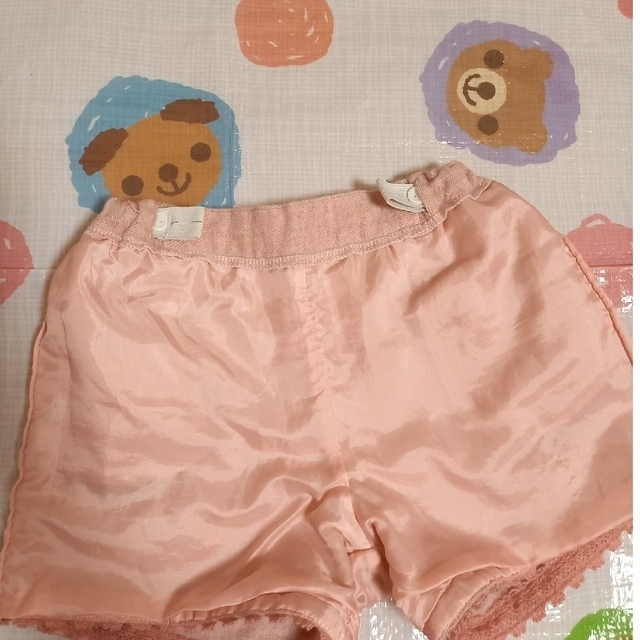 ちゃちゃこ様◆メゾピアノ◆さくらんぼとハートのショートパンツ◆