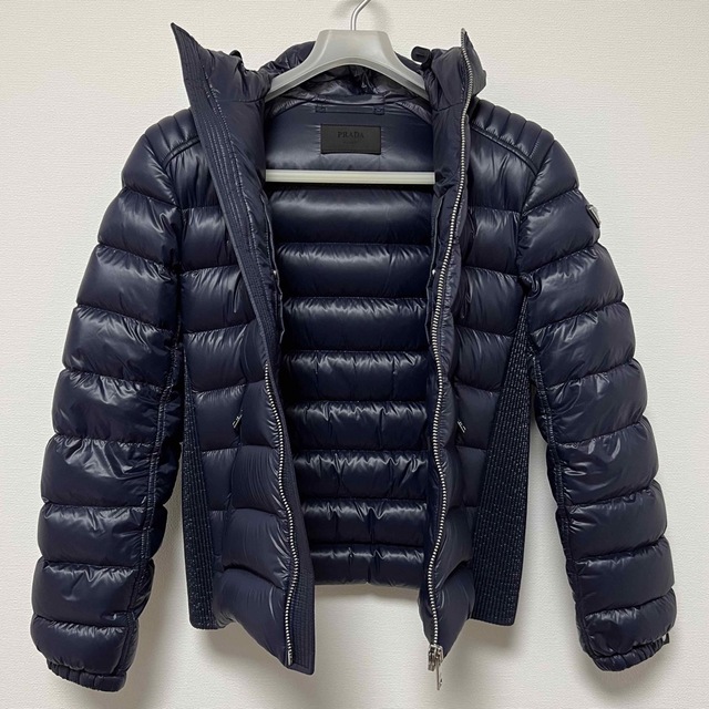 極美品 PRADA プラダ ダウンジャケット SGA654 58サイズ-