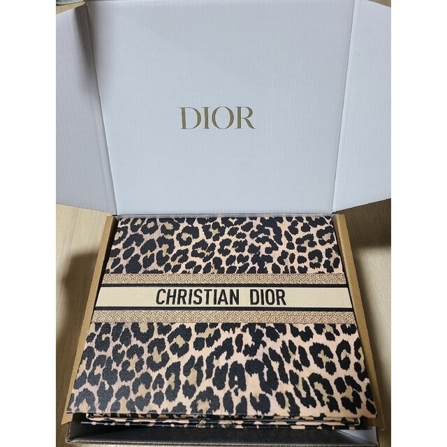 Christian Dior(クリスチャンディオール)のmmm3579様専用【Dior│ディオール】巾着&ギフトボックス レディースのファッション小物(ポーチ)の商品写真