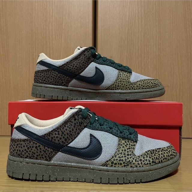 NIKE(ナイキ)の新品 NIKE DUNK LOW "SAFARI" 26cm メンズの靴/シューズ(スニーカー)の商品写真