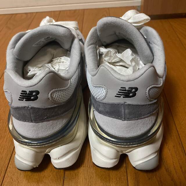 New Balance(ニューバランス)のnew balance U9060GRY us8 26.0cm メンズの靴/シューズ(スニーカー)の商品写真