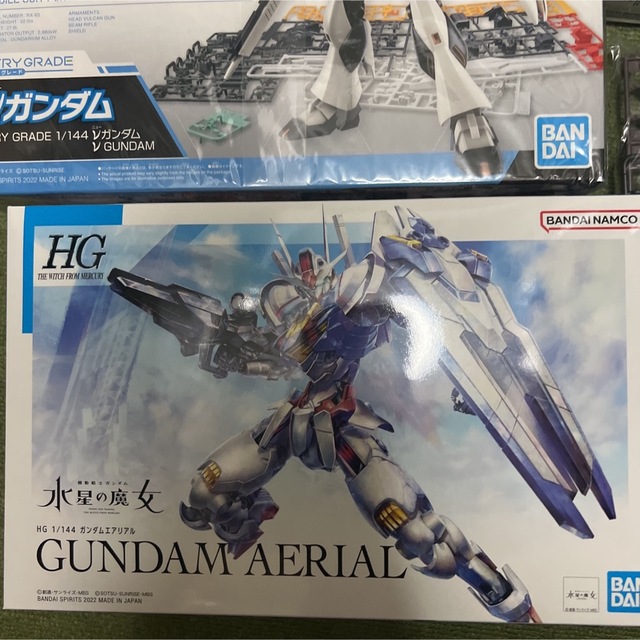 1/1445点　セット　水星の魔女 エアリアル EG HG　ガンダム　νガンダム エンタメ/ホビーのおもちゃ/ぬいぐるみ(模型/プラモデル)の商品写真