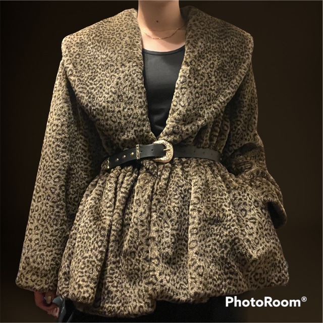 レオパード柄　ファーコート レディースのジャケット/アウター(毛皮/ファーコート)の商品写真