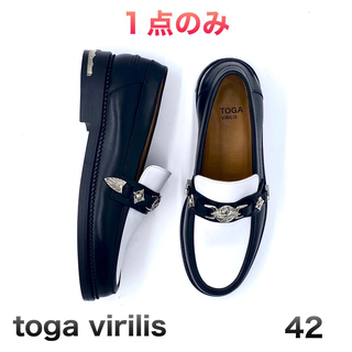 TOGA VIRILIS - 42 TOGA VIRILIS トーガ ビリリース レザー  メタル ローファー