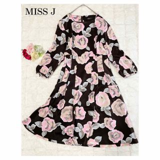 ミスジェイ(MISS J)の美品　MISS J 花柄　ワンピース　七分袖　L ダークグレー　おしゃれ　春(ロングワンピース/マキシワンピース)