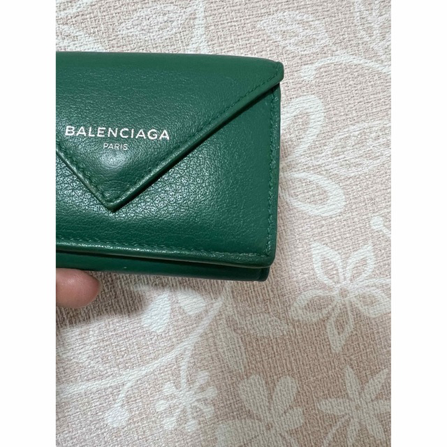 Balenciaga(バレンシアガ)のChéri様専用　バレンシアガ　ペーパーミニウォレット レディースのファッション小物(財布)の商品写真