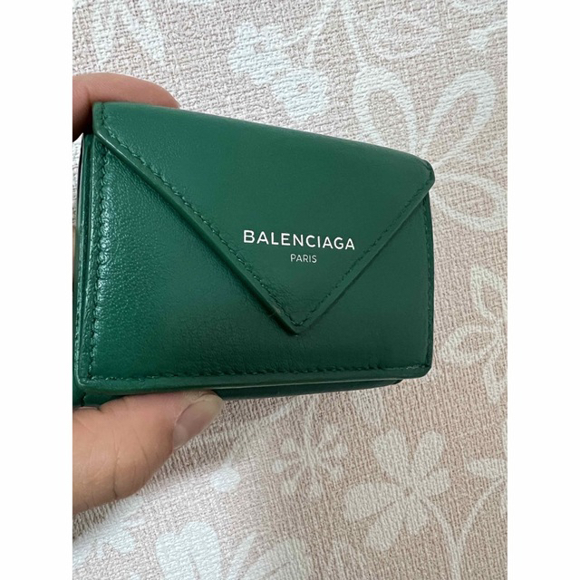 Balenciaga(バレンシアガ)のChéri様専用　バレンシアガ　ペーパーミニウォレット レディースのファッション小物(財布)の商品写真