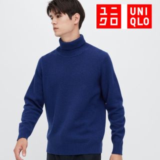 ユニクロ(UNIQLO)のUNIQLO プレミアムラムタートルネックセーター ブルー(ニット/セーター)