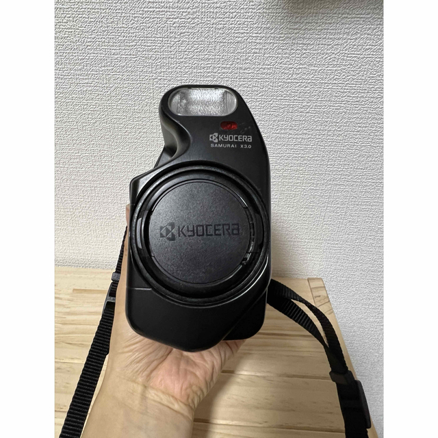 京セラ(キョウセラ)のKYOCERA SAMURAI X3.0 コンパクトフィルムカメラ　動作未確認 スマホ/家電/カメラのカメラ(フィルムカメラ)の商品写真