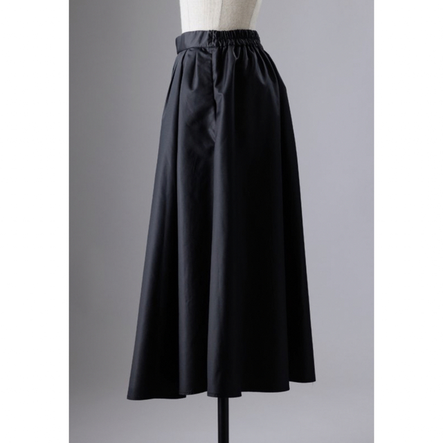 aries(アリエス)のT.japan アリエスミラージュ　新品未使用　フレア　 レディースのスカート(ロングスカート)の商品写真