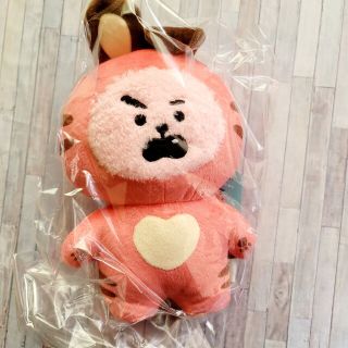 ボウダンショウネンダン(防弾少年団(BTS))の匿名配送 新品 BT21 COOKY tiger たっとん ぬいぐるみ S(アイドルグッズ)