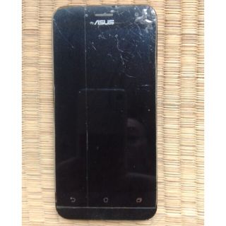 エイスース(ASUS)の中古☆ZenFone Z00D 訳有(スマートフォン本体)