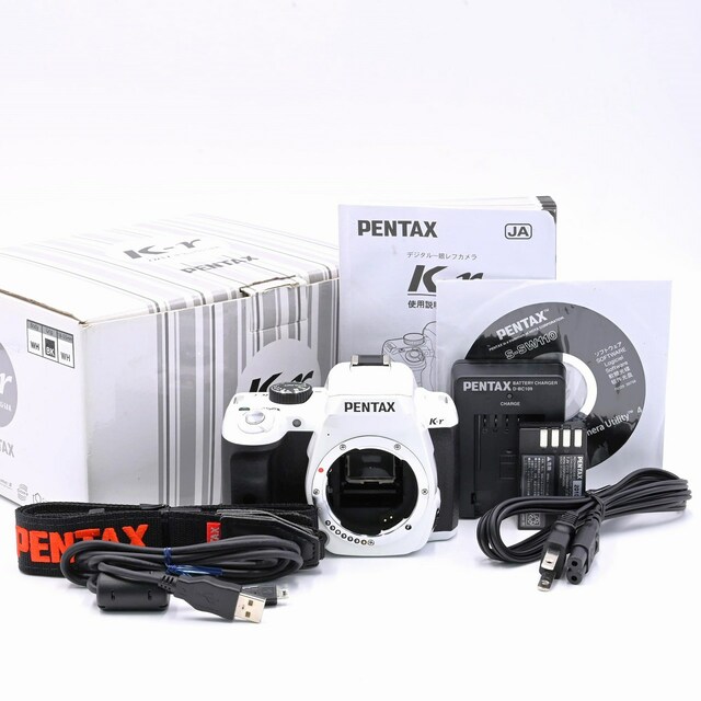 PENTAX(ペンタックス)のPENTAX K-r ボディ ホワイト スマホ/家電/カメラのカメラ(デジタル一眼)の商品写真