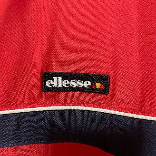ellesse(エレッセ)のellesse レディース ジャンバー スポーツ 赤 M ユニセックス✓1343 レディースのジャケット/アウター(ブルゾン)の商品写真