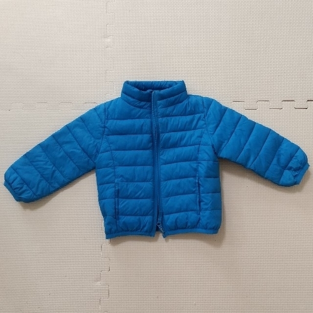 ☆ジャンパー☆青☆中古☆90サイズ☆ キッズ/ベビー/マタニティのキッズ服男の子用(90cm~)(ジャケット/上着)の商品写真