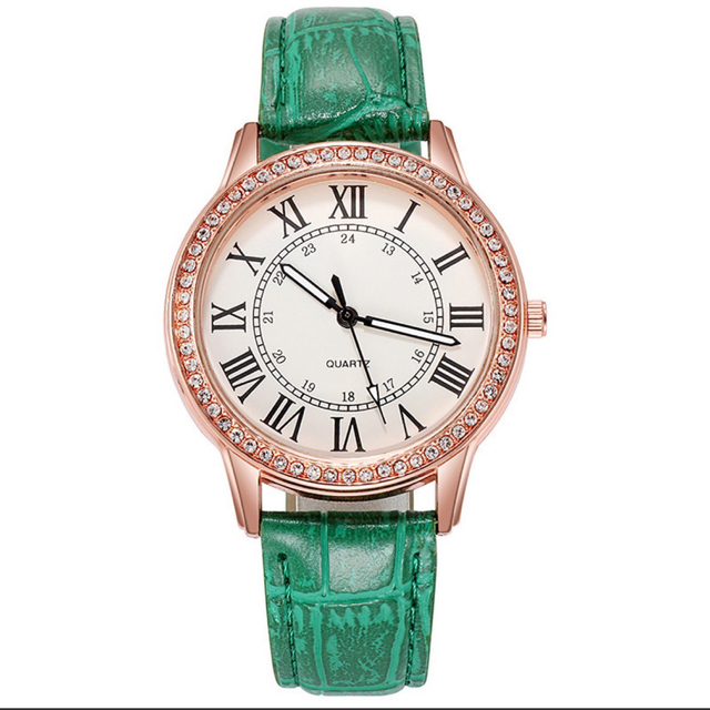 レディース　腕時計　グリーン　クウォーツ　お洒落　ゴージャス レディースのファッション小物(腕時計)の商品写真