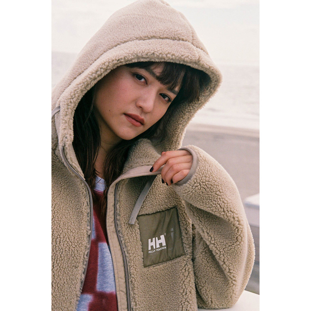 HELLY HANSEN(ヘリーハンセン)の希少レア iri × helly hansen FIBERPILE Hoodie レディースのジャケット/アウター(その他)の商品写真