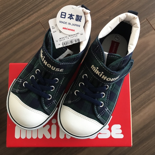 【新品未使用】ミキハウス　靴　スニーカー　チェック　緑　ブラックウォッチ　19