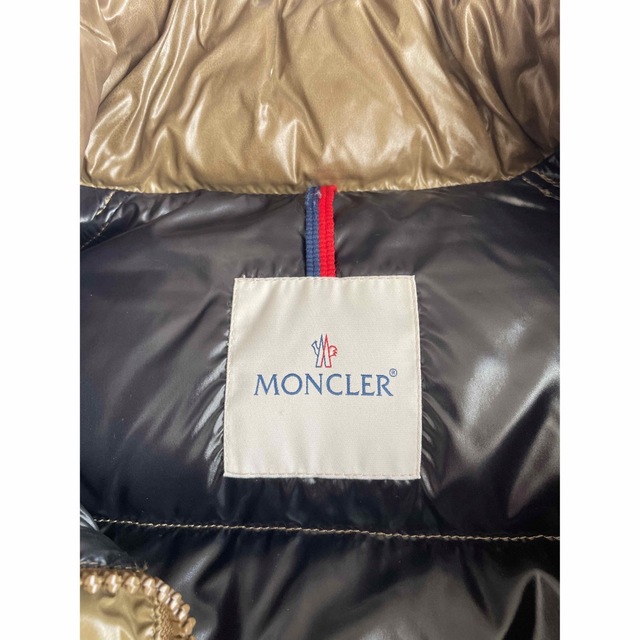 MONCLER(モンクレール)の最終❗️モンクレール　ダウン　サイズ4 XL マロン メンズのジャケット/アウター(ダウンジャケット)の商品写真