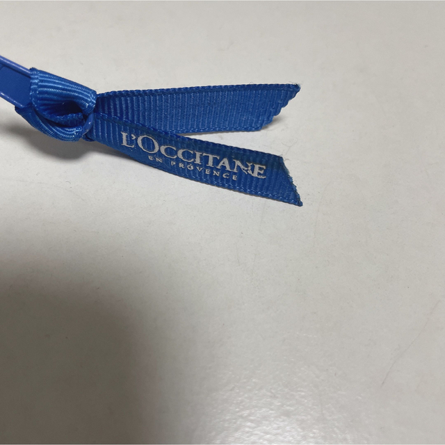 L'OCCITANE(ロクシタン)のL'OCCITANE ロクシタン ハンドクリーム柄 ポーチ マルチポーチ レディースのファッション小物(ポーチ)の商品写真