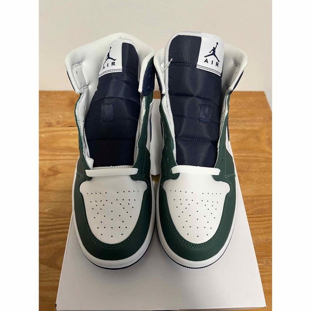 Nike WMNS Air Jordan 1 Mid "Navy/Green" 1