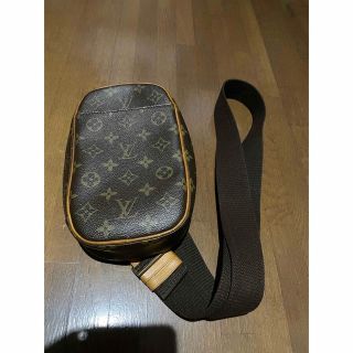 ルイヴィトン(LOUIS VUITTON)のルイヴィトン ワンショルダーバッグ  ポシェットガンジュ モノグラム・美品(ボディバッグ/ウエストポーチ)