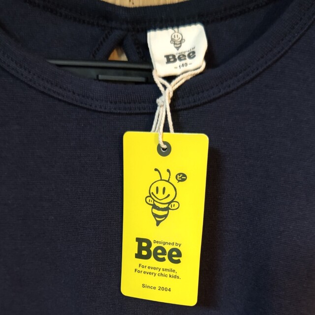 Bee(ビー)の新品　Bee 韓国子供服 ワンピース 140 キッズ/ベビー/マタニティのキッズ服女の子用(90cm~)(ワンピース)の商品写真