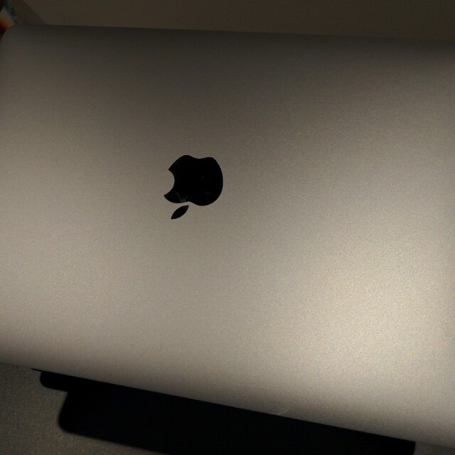 Apple MacBook Air 13インチ M1 2020年モデル 動画編集