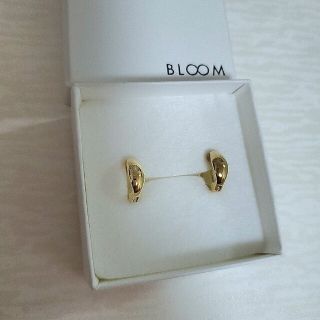 ブルーム(BLOOM)の週末お値下げ　BLOOM　イヤリング　ピアリング(イヤリング)