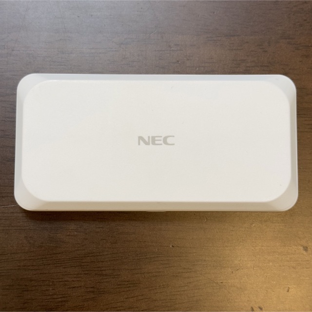 NEC(エヌイーシー)のNEC Aterm MR10LN モバイルルーター LTE SIMフリー スマホ/家電/カメラのPC/タブレット(PC周辺機器)の商品写真