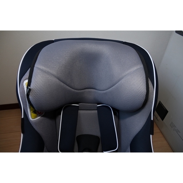 KATOJI(カトージ)のチャイルドシート ジョイー アーク 360 ISOFIX 新生児 回転式 キッズ/ベビー/マタニティの外出/移動用品(自動車用チャイルドシート本体)の商品写真