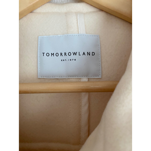 TOMORROWLAND(トゥモローランド)のトゥモローランド　ダッフルコート レディースのジャケット/アウター(ダッフルコート)の商品写真
