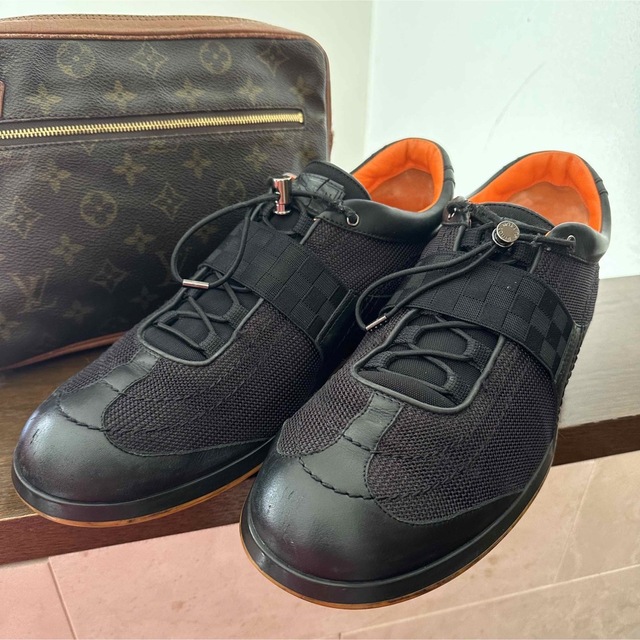 LOUIS VUITTON ダミエ　グラフィック　ローカットスニーカー正規品