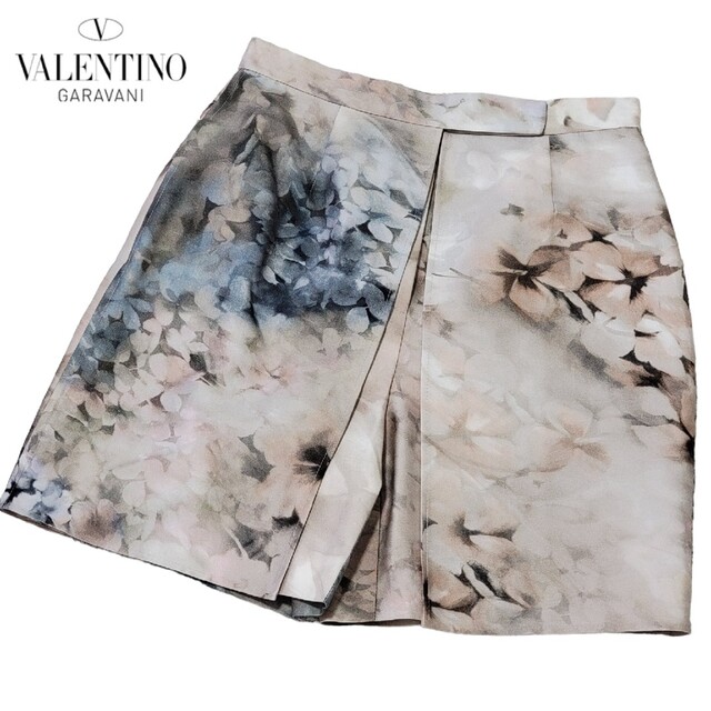 未使用】ヴァレンティノ VALENTINO 花柄 キュロット ショートパンツ-