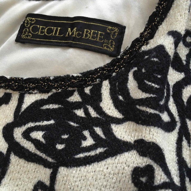 CECIL McBEE(セシルマクビー)のCECIL McBEE ニットワンピース レディースのワンピース(ミニワンピース)の商品写真