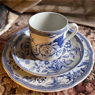 ローラアシュレイ(LAURA ASHLEY)の英国製【LAURA ASHLEY】by Spode デミタス トリオ(食器)