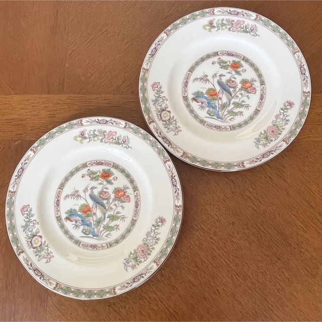 黒壺美品】ウェッジウッド☆クタニクレーン☆トリオ ペア 柔らかい