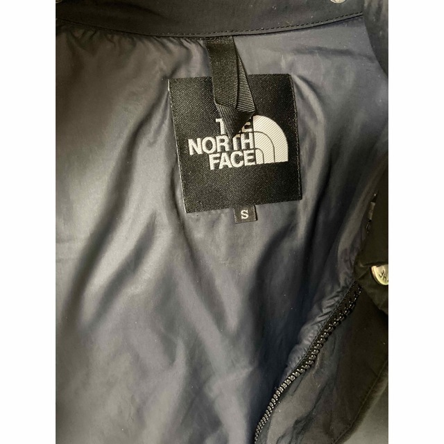 THE NORTH FACE(ザノースフェイス)のノースフェイス  キャンプシェラショート黒Sサイズ メンズのジャケット/アウター(ダウンジャケット)の商品写真