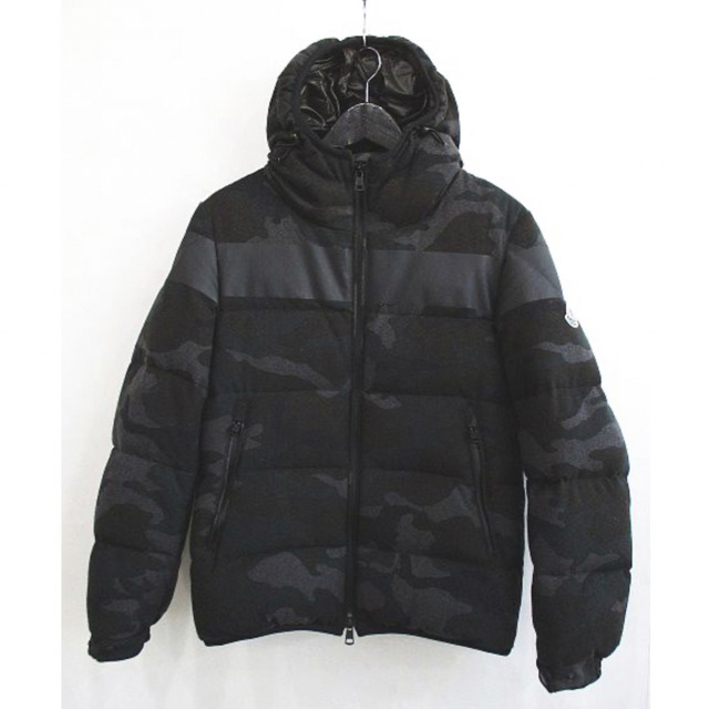 出産祝いなども豊富 MONCLER - 定価33万円 ERAULT カモフラージュ
