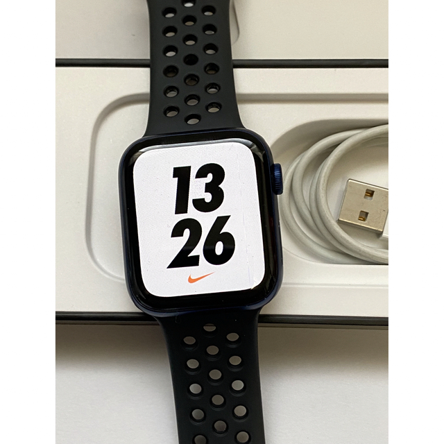 Apple Watch - Apple watch 正規品 series 6 セルラーモデル 44mm！の ...