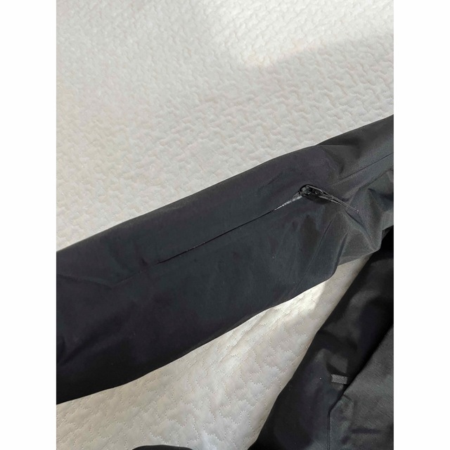 完売品 アークテリクス ヴェイランスRANGE IS JACKET