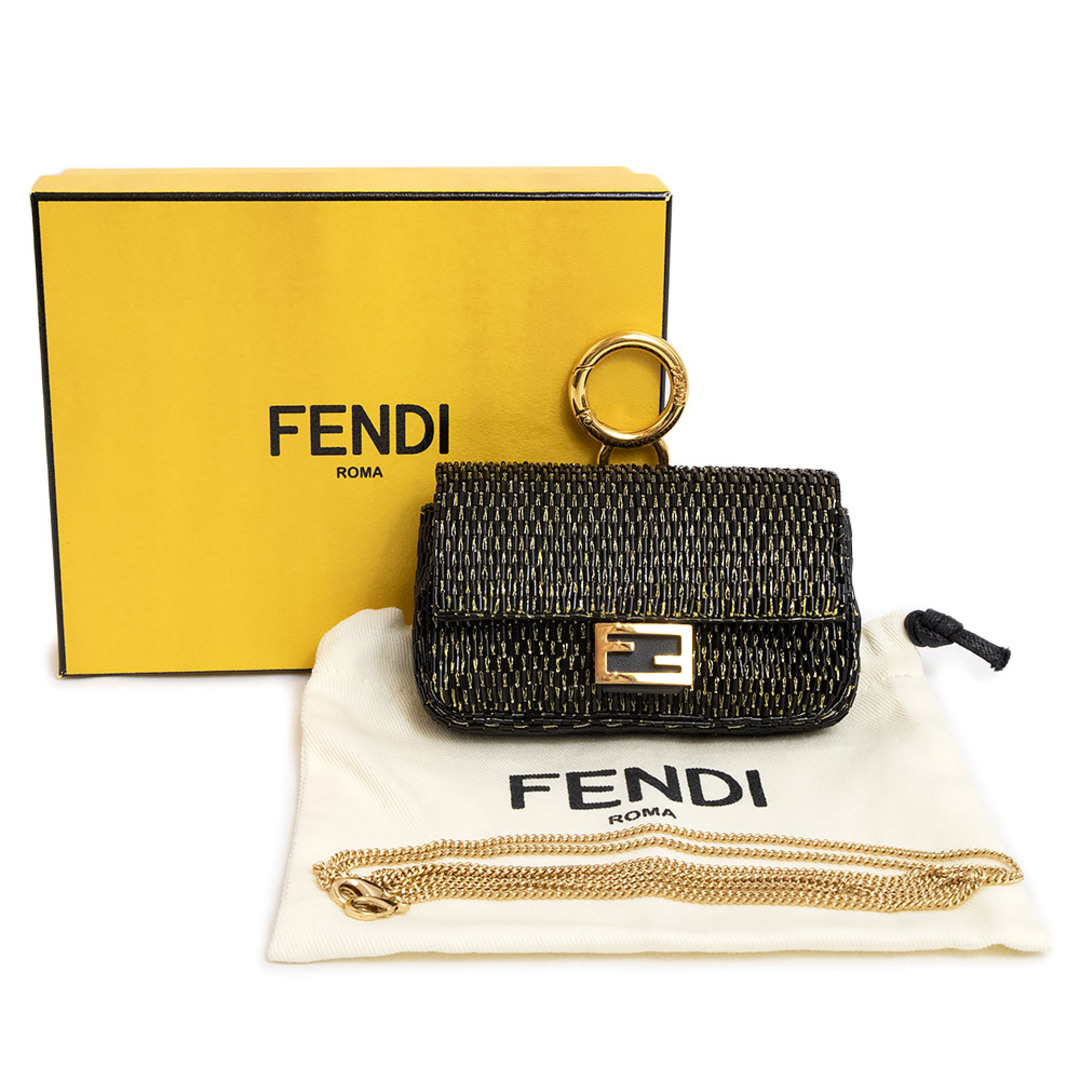 FENDI バッグ　マンマバケット　ラムスキン